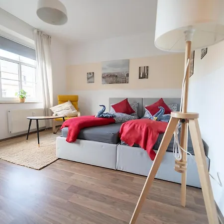 Fullhouse - - L12 - 2 Single Beds - Nespresso - Smarttv *