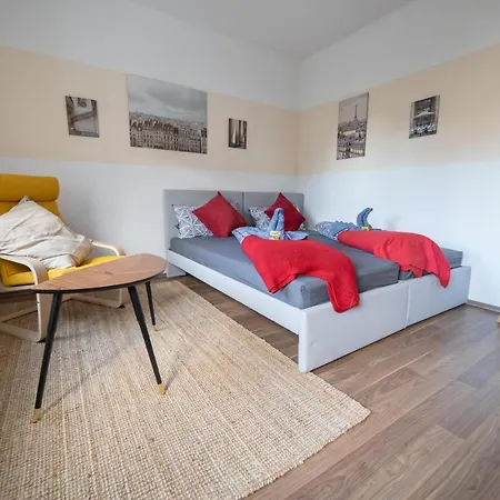 Appartement Fullhouse - - L12 - 2 Single Beds - Nespresso - Smarttv