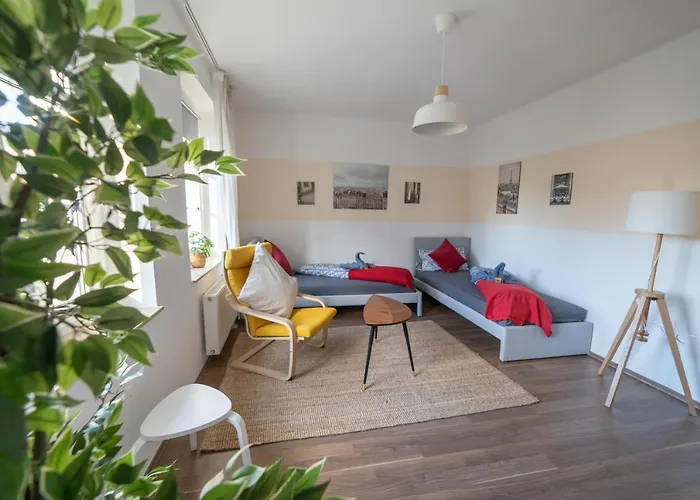 Fullhouse - - L12 - 2 Single Beds - Nespresso - Smarttv اتسوكو